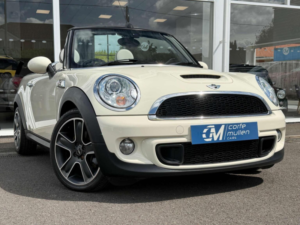 2013 MINI Convertible