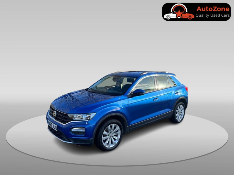 2018 Volkswagen T-Roc 1.0 Tsi Se in Blue — image 1