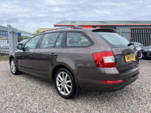 2015 Skoda Octavia 1.4 Tsi Se L in Brown — image 4