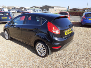 2008 Ford Fiesta 1.4 Titanium 5dr in Black — image 5