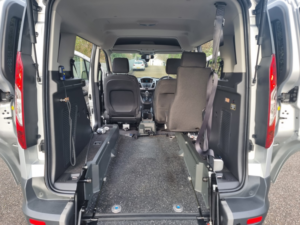 2018 Ford Tourneo Connect 1.5 Tdci Zetec in Silver — image 2