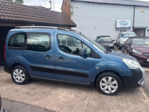 2010 Citroen Berlingo 1.6 Hdi Xtr Multispace MPV Euro 4 5dr in Blue — image 5