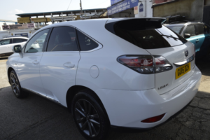 2015 Lexus Rx 3.5 450h V6 F Sport in White — image 4