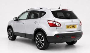 2012 Nissan Qashqai 1.6 N-Tec+ 2WD Euro 5 5dr in Grey — image 5