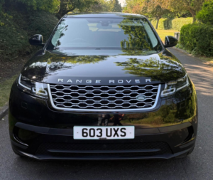 2018 Land Rover Range Rover Velar 2.0 D240 Se Auto 4WD Euro 6 (s/s) 5dr in Black — image 2