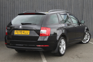 2020 Skoda Octavia 1.6 Tdi Se L in Black — image 6