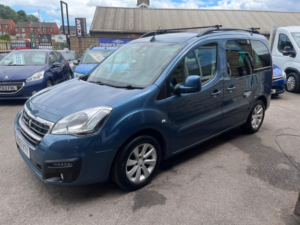 2015 Peugeot Partner Tepee 1.6 Bluehdi Allure Euro 6 (s/s) 5dr in Blue — image 3