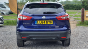 2014 Nissan Qashqai 1.6 Dci Tekna Xtron 2WD Euro 5 (s/s) 5dr in Blue — image 5
