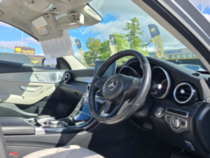 2017 Mercedes-Benz C Class 2.1 C300dh Sport (premium Plus) Saloon 4dr Diesel Hybrid G-Tronic+ Euro 6 (s/s) (231 Ps) in Silver — image 5