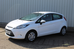 2011 Ford Fiesta 1.6 Tdci Econetic Dpf in White — image 6