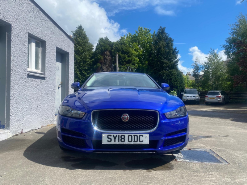 2018 Jaguar Xe 2.0 D Prestige in Blue — image 1