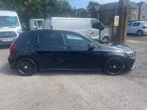 2016 Mercedes-Benz A Class 1.5 A180d Amg Line (premium) Hatchback 5dr Diesel Manual Euro 6 (s/s) (109 Ps) in Black — image 3