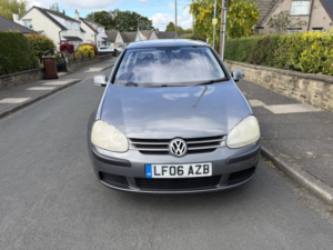 2006 Volkswagen Golf 1.6 Fsi Se in Grey — image 3
