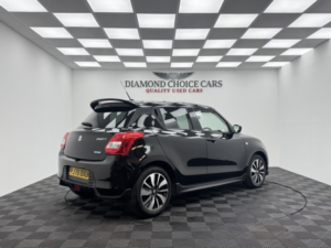 2020 Suzuki Swift 1.2 Dualjet Mhev Attitude in Black — image 6