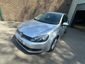 2011 Volkswagen Golf 1.6 Tdi Bluemotion Tech Match Euro 5 (s/s) 5dr in Silver — image 3