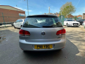 2011 Volkswagen Golf 1.6 Tdi Bluemotion Tech Match Euro 5 (s/s) 5dr in Silver — image 6