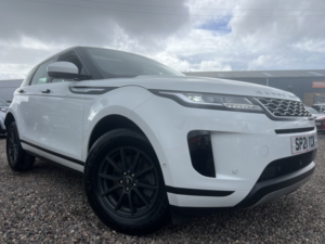2021 Land Rover Range Rover Evoque 2.0 D165 in White — image 3
