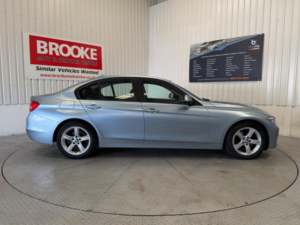2013 BMW 3 Series 2.0 316d Se Auto Euro 5 (s/s) 4dr in Blue — image 3