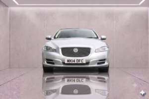 2014 Jaguar Xj 3.0 Xj Portfolio V6 D Auto 4dr in Silver — image 2