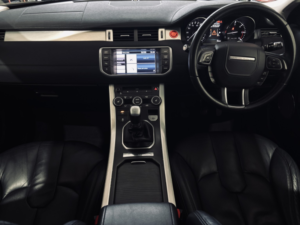 2012 Land Rover Range Rover Evoque 2.2 Ed4 Pure in White — image 2