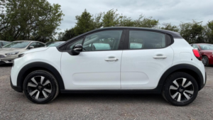 2017 Citroen C3 1.2 Puretech Feel Euro 6 5dr in White — image 6