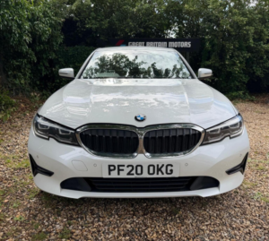 2020 BMW 3 Series 2.0 330e 12kwh Se Pro Auto Euro 6 (s/s) 4dr in White — image 3