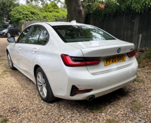 2020 BMW 3 Series 2.0 330e 12kwh Se Pro Auto Euro 6 (s/s) 4dr in White — image 5