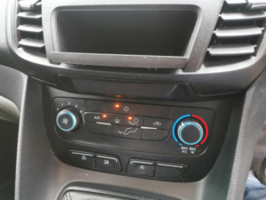 2021 Ford Transit Connect 1.5 Transit Connect Leader Van 200 L1 1.5l Ecoblue 75ps Fwd 6 Speed Manual in White — image 4