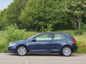 2013 Volkswagen Golf 1.4 Tsi Bluemotion Tech Se Hatchback 3dr Petrol Manual Euro 5 (s/s) (122 Ps) in Blue — image 4