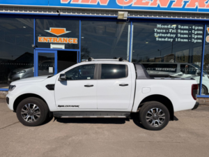 2023 Ford Ranger 2.0 Ecoblue Wildtrak Pickup Double Cab 4dr Diesel Auto 4WD 213 Ps in White — image 4