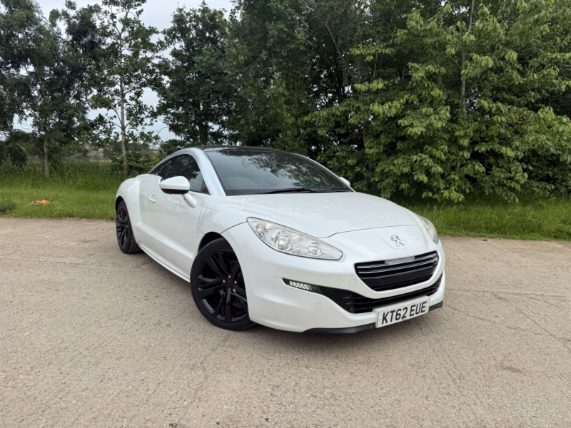2013 Peugeot Rcz 1.6 Thp Gt in White — image 1