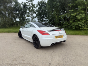 2013 Peugeot Rcz 1.6 Thp Gt in White — image 3