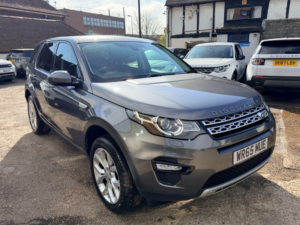 2015 Land Rover Discovery Sport Td4 Hse in Grey — image 3