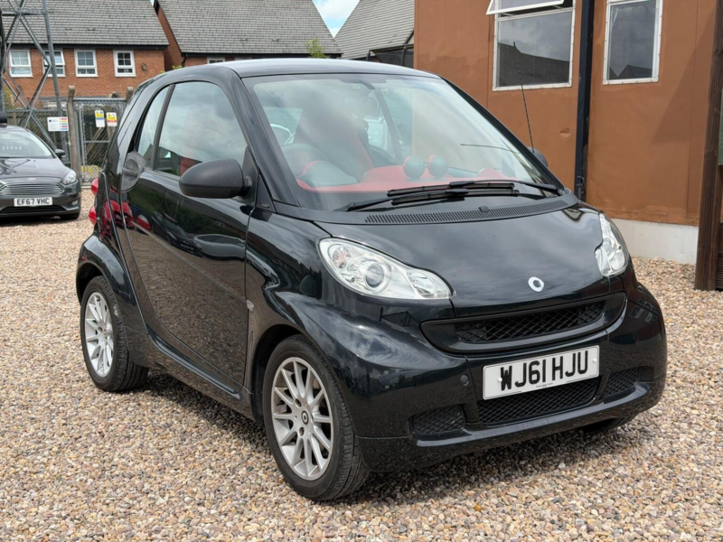 2011 Smart Fortwo 0.8 Cdi Passion Softtouch Euro 5 2dr in Black — image 1