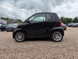 2011 Smart Fortwo 0.8 Cdi Passion Softtouch Euro 5 2dr in Black — image 4