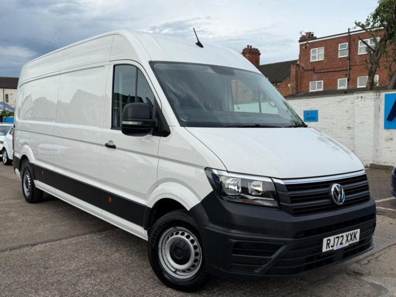 2022 Volkswagen Crafter 2.0 Tdi Cr35 Trendline Fwd Lwb High Roof Euro 6 (s/s) 5dr in White — image 1