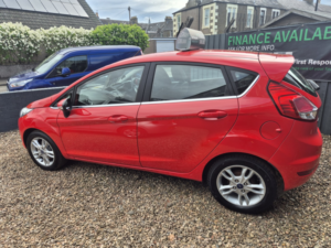 2014 Ford Fiesta 1.0 T Ecoboost Zetec in Red — image 6