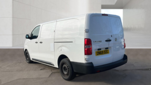 2019 Vauxhall Vivaro 1.5 Turbo D 2900 Dynamic in White — image 4