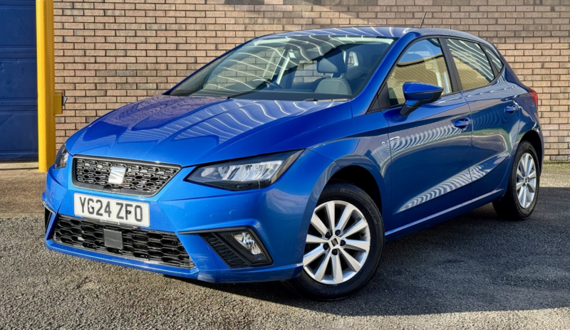 2024 SEAT Ibiza Tsi Se Manual Petrol Hatchback 2024 in Blue — image 1