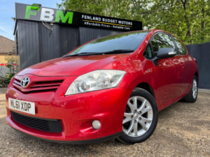 2011 Toyota Auris