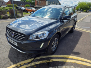 2014 Volvo Xc60 2.0 D4 Se Nav Euro 6 (s/s) 5dr in Grey — image 3