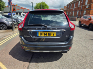 2014 Volvo Xc60 2.0 D4 Se Nav Euro 6 (s/s) 5dr in Grey — image 6