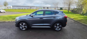 2017 Hyundai Tucson 2.0 Crdi Premium SUV 5dr Diesel Auto 4WD Euro 6 (136 Ps) in Grey — image 2