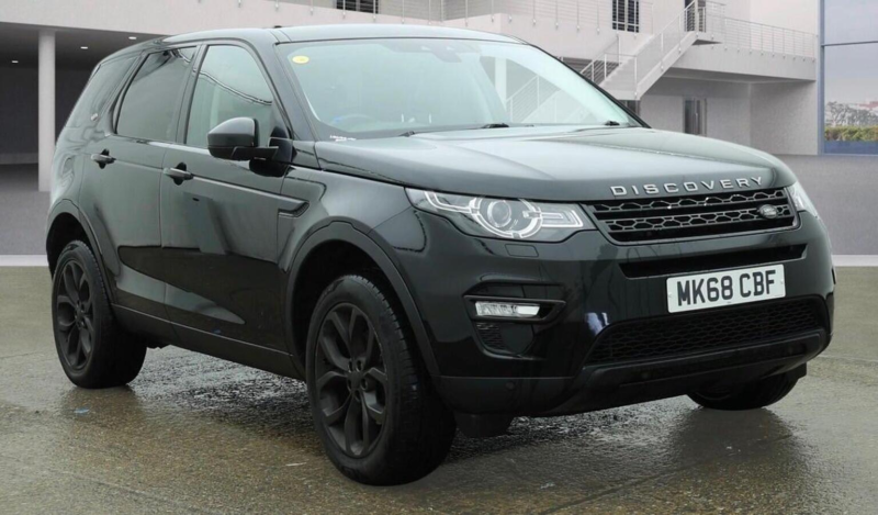 2018 Land Rover Discovery Sport 2.0 Si4 Hse Auto 4WD Euro 6 (s/s) 5dr in Black — image 1