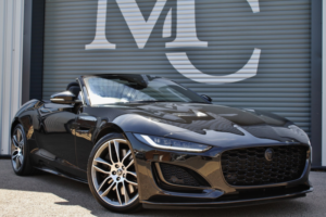2020 Jaguar F-Type 5.0 V8 R-Dynamic P450 AWD Covertible in Black — image 5