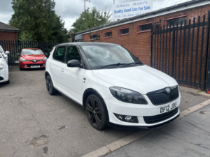 2012 Skoda Fabia 1.6 Tdi Monte Carlo in White — image 2