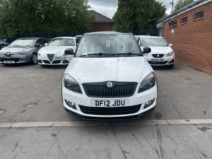 2012 Skoda Fabia 1.6 Tdi Monte Carlo in White — image 4