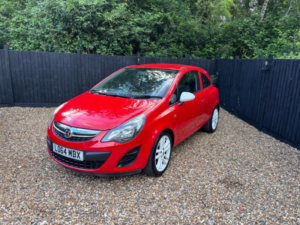2014 Vauxhall Corsa 1.2 16v Sting Euro 5 3dr in Red — image 2