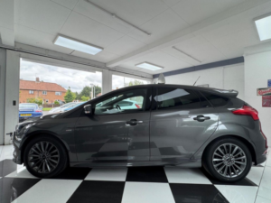 2017 Ford Focus 1.5 Tdci St-Line Euro 6 (s/s) 5dr in Grey — image 6