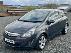 2014 Vauxhall Corsa 1.4 16v Sxi in Grey — image 4